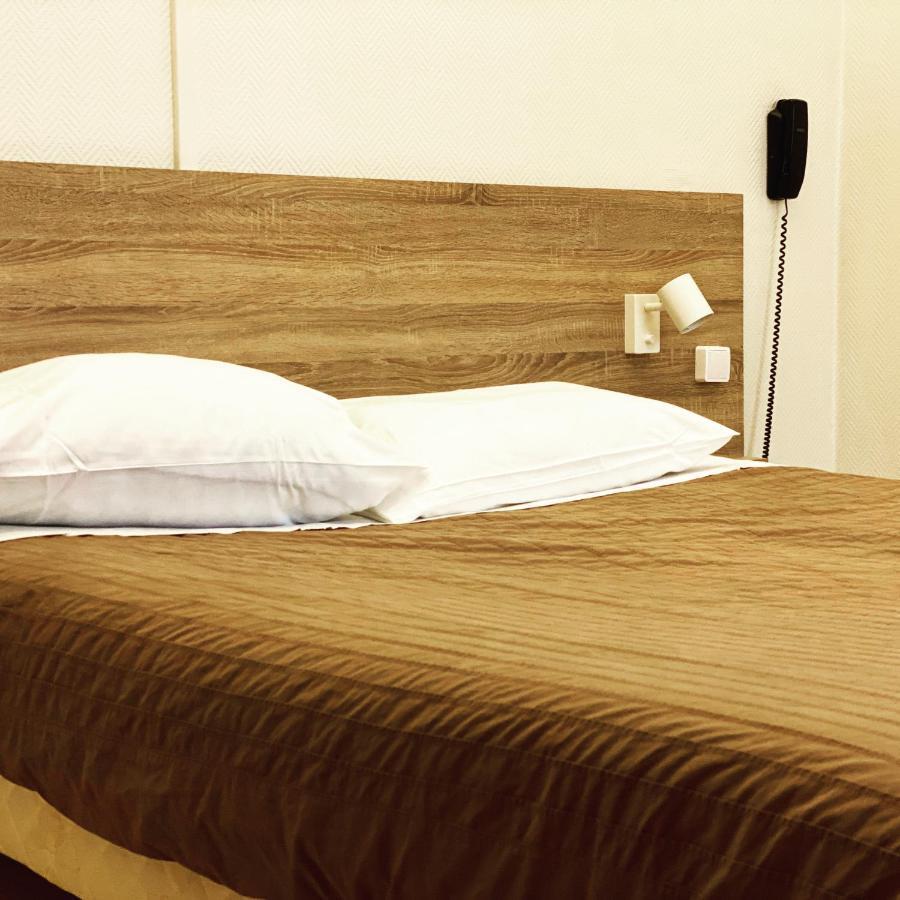 Hotel Le Midi Clermont-Cournon Zewnętrze zdjęcie