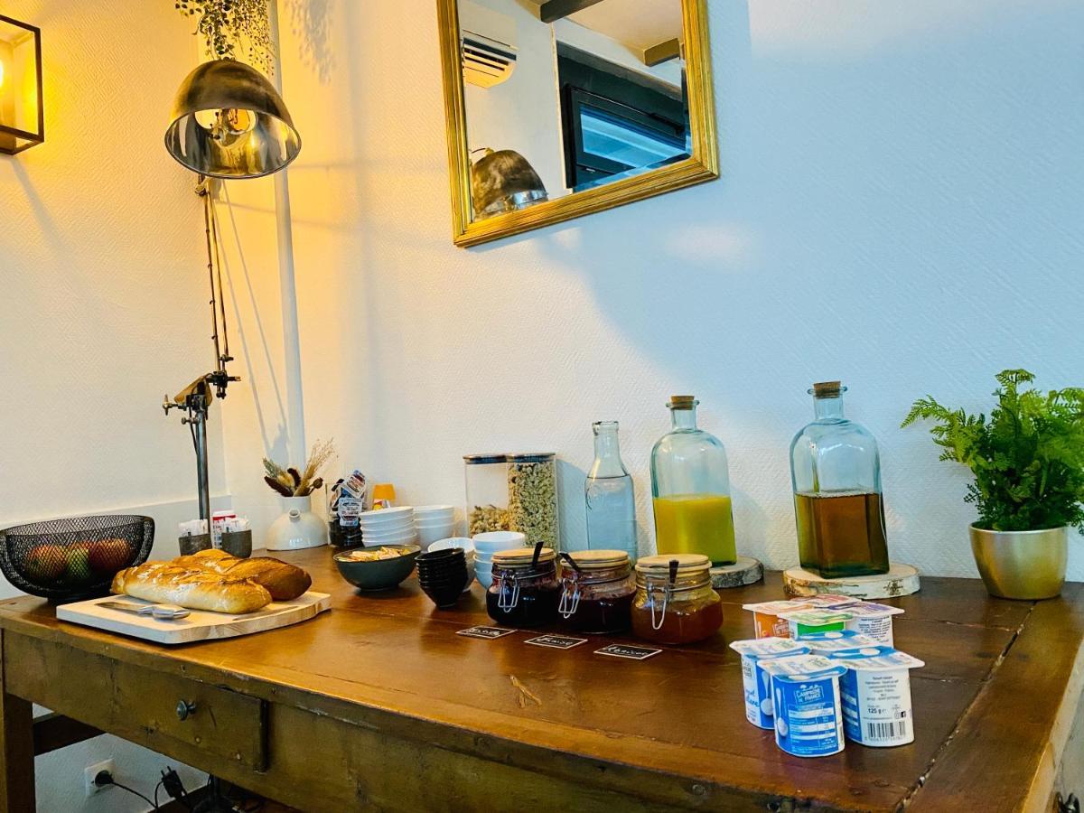 Hotel Le Midi Clermont-Cournon Zewnętrze zdjęcie